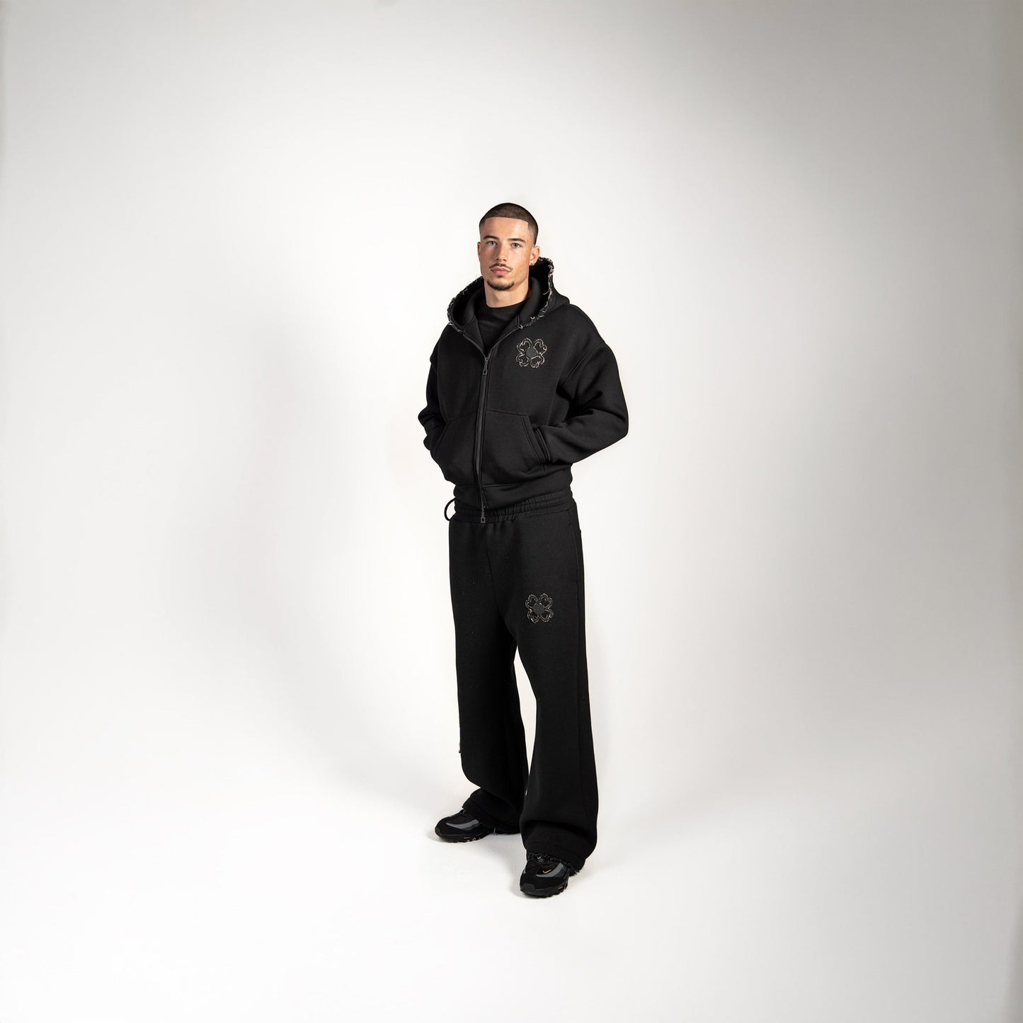 Dravenza Tracksuit
